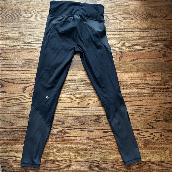 Lululemon Athletic Black/Charcoal Leggings - Picture 4 of 6